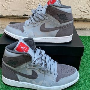 Air Jordan 1 Retro High PREM (grey camo)